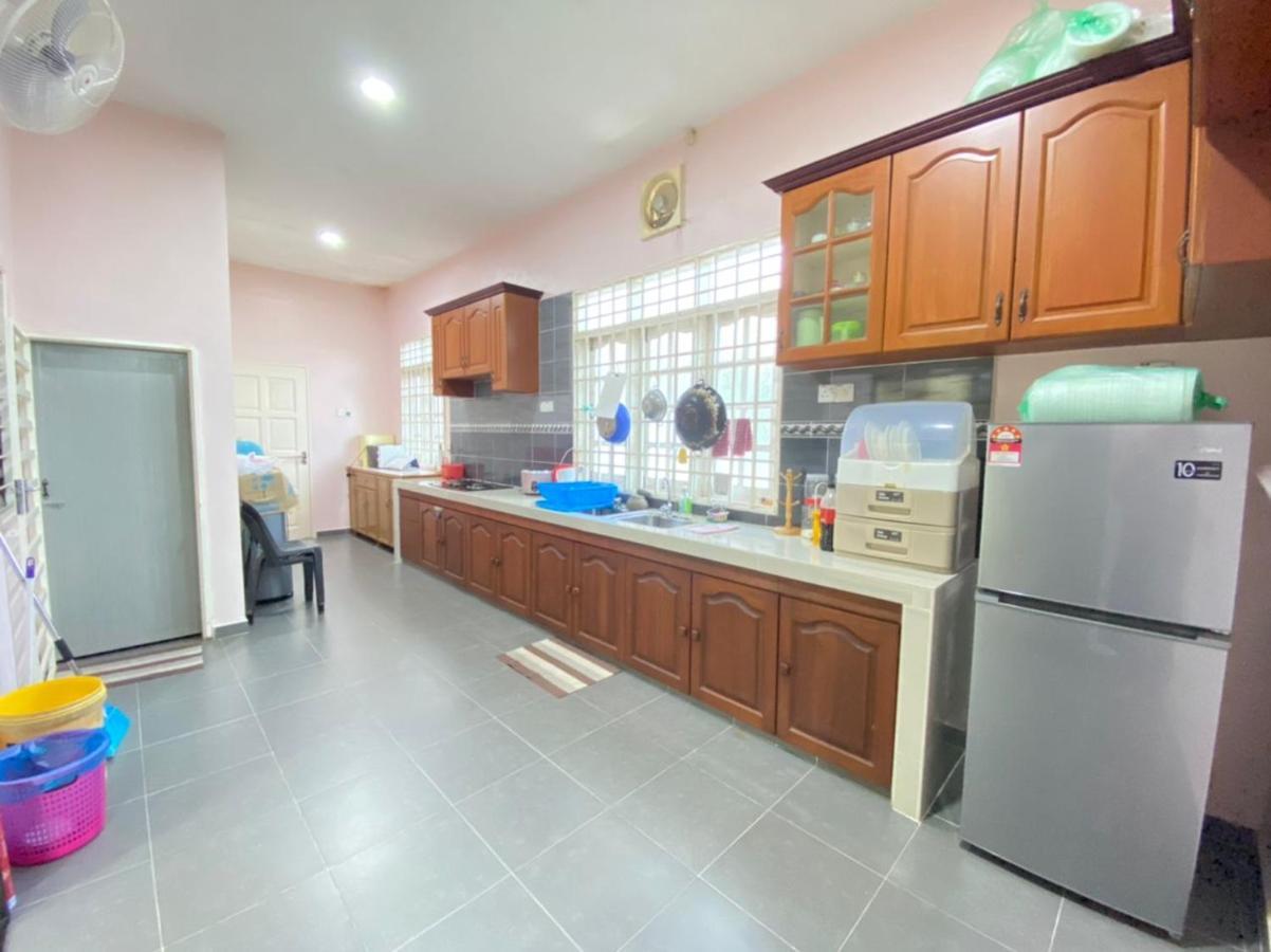 Family Homestay Куала Теренгану Екстериор снимка