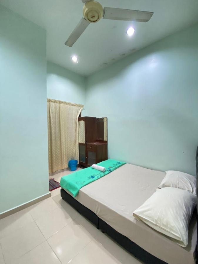 Family Homestay Куала Теренгану Екстериор снимка